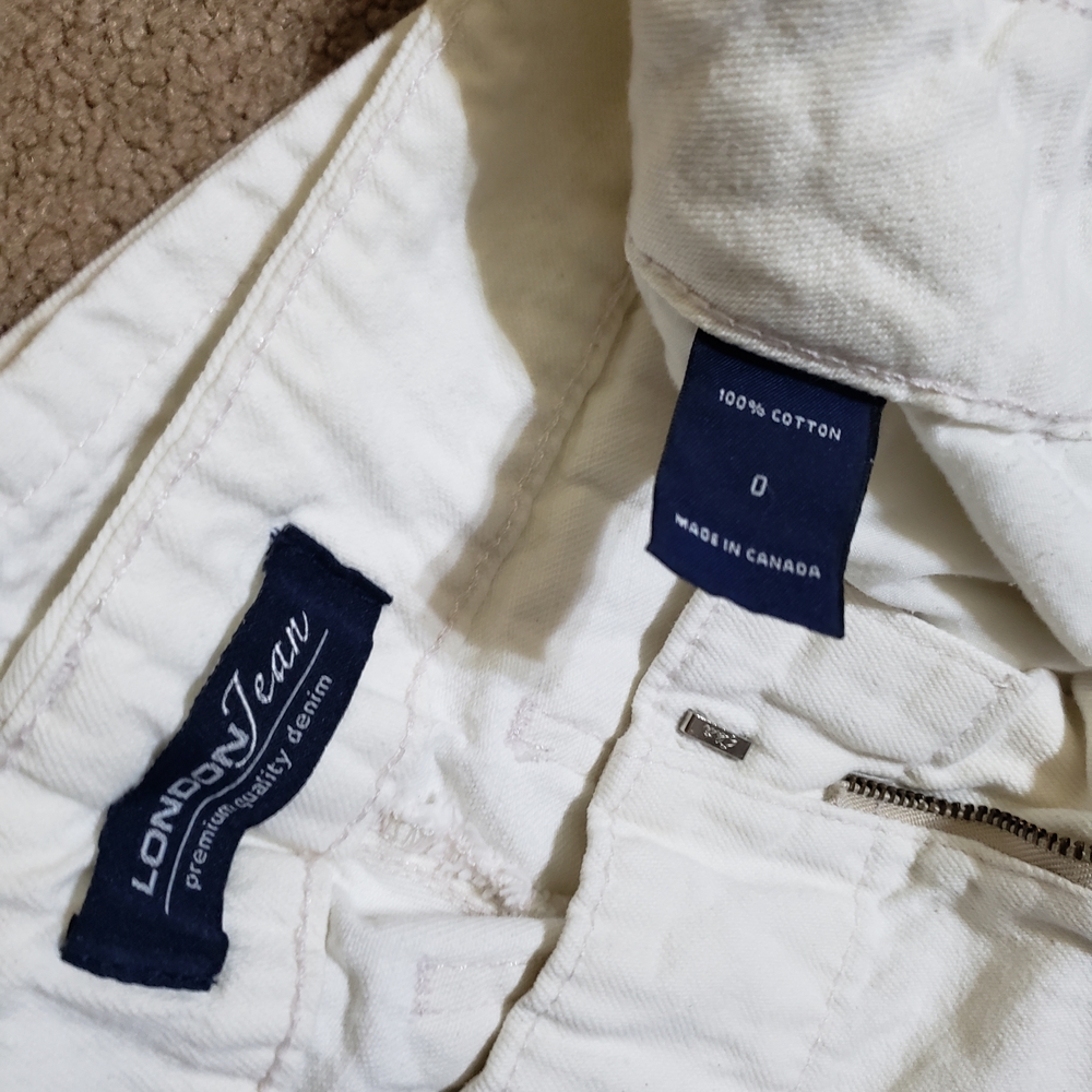 LONDONJEAN White Flare Wide-Leg Jeans - Picture 4 of 4